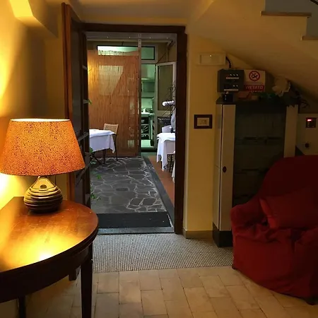 Meucci Hotel